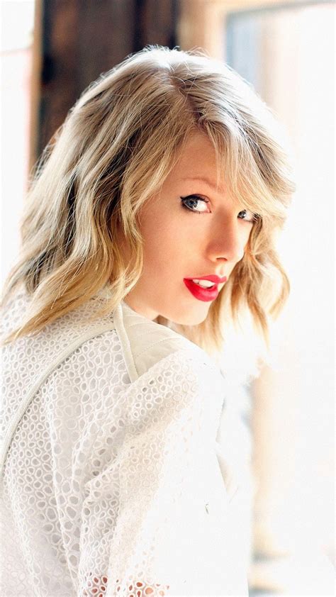 Taylor Swift Phone Wallpapers - Wallpaper Cave