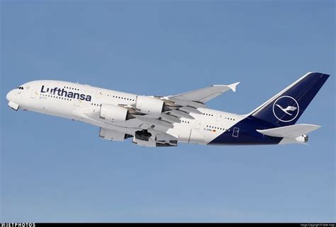 D AIMG Airbus A380 841 Lufthansa Maik Voigt JetPhotos Airbus