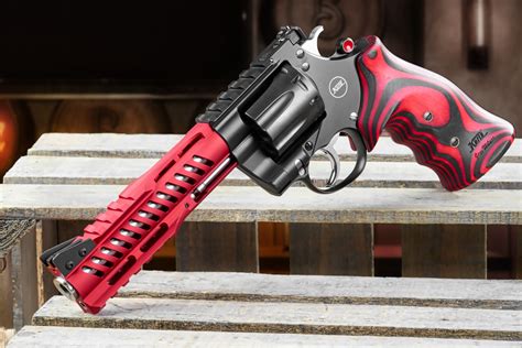 NIGHTHAWK CUSTOM LAUNCHES THE KORTH NXA 8 SHOT 357 MAGNUM REVOLVER