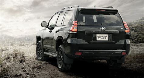 Le Toyota Land Cruiser Prado Matt Black Edition Fait Ses Débuts Au