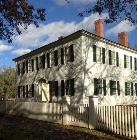 Historic Deerfield Massachusetts Historic Homes And The Deerfield