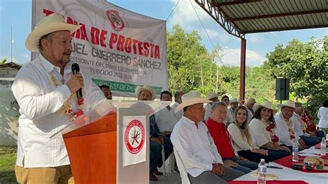 Manuel Guerrero Nuevo Dirigente De La Cnc En Veracruz