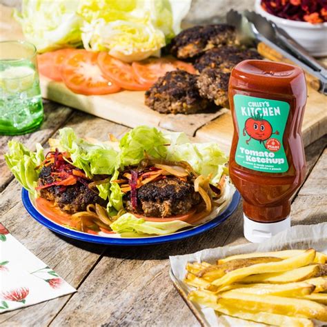 Naked Beef Burgers With Caramelised Onions Potato Chips My Food Bag