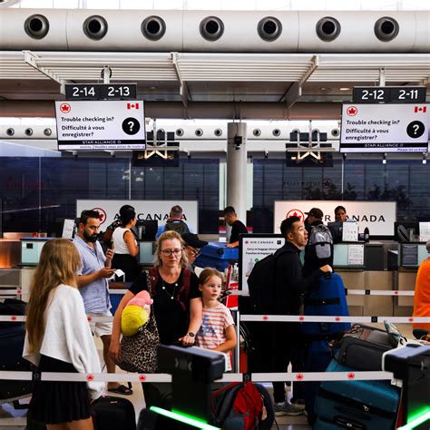 Air Canada Flight Attendants Decline Arbitration Proposal