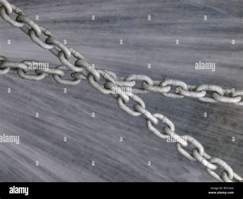 Metal Chains Hi Res Stock Photography And Images Alamy