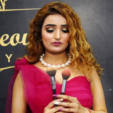Pooja Thakur Makeup Artist Poojamakeover On Threads