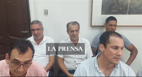 La Prensa Diario Larga Y Debatida Audiencia El Fiscal Pidió Sobreseimiento Para Los Tres