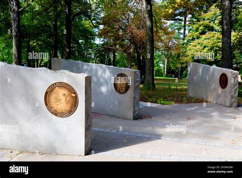 Monumento De Las Naciones Indígenas Fotografías E Imágenes De Alta