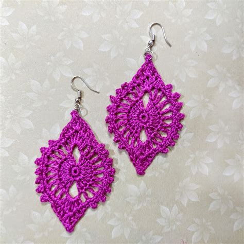 Viva Earrings Crochet Pattern By Binita M Crochet Earrings Pattern Crochet Earrings Crochet