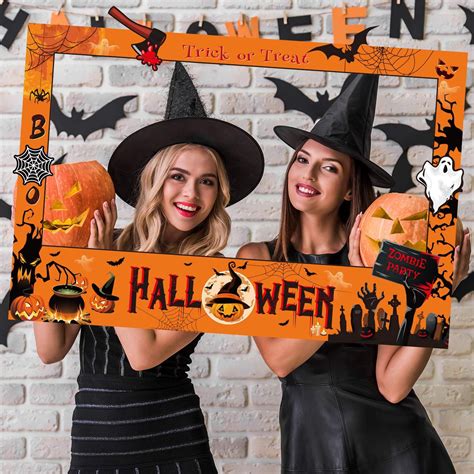 30 Spook Tacular Halloween Photo Booth Ideas Halloween Photo Booth