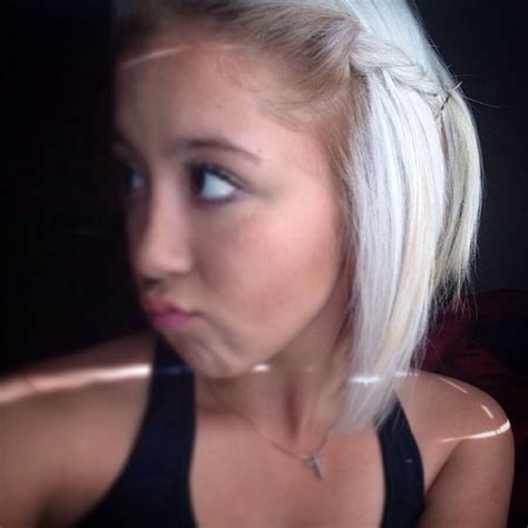 Platinum Blondehair Shorthair Platinum Blonde Hair Short Hair Styles Blonde Hair