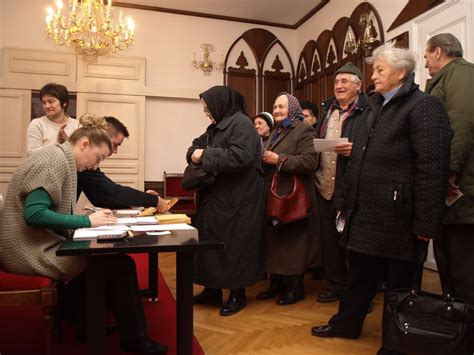 Krenula Podjela Bo I Nice Umirovljenicima S Podru Ja Grada Koprivnice