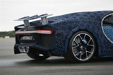 Photo 23 Bugatti Chiron Une Réplique En Lego à Léchelle 1