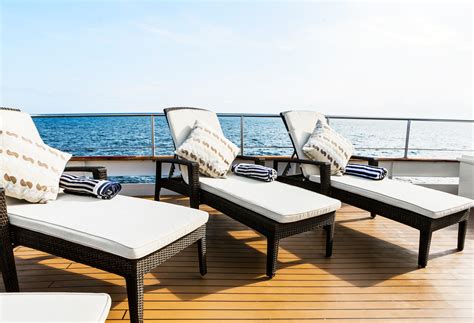 Sun Deck Lounge Area