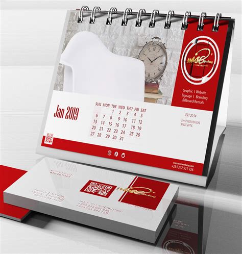 Calendar with business card modelling design on Behance