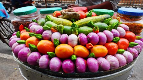 Masala Chanachur Makha King Of Jhal Muri Famous Bangladeshi Street