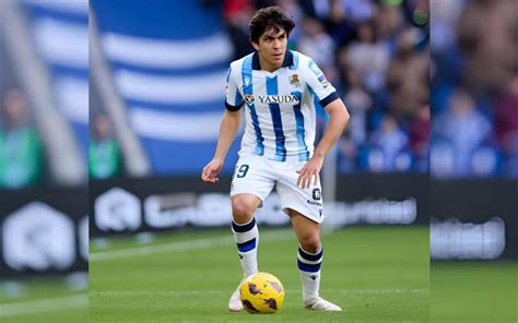 Venezolano Jon Aramburu debutó en champions con la Real Sociedad