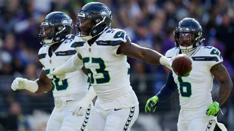 Seahawks Pete Carroll Miss Uchenna Nwosu Boye Mafe Steps Up Tacoma