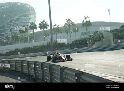 Yas Marina Circuit Abu Dhabi Formel Testfahrten Im