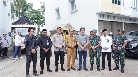 Ceremonial Pelepasan Distribusi Logistik Pemilihan Umum Tahun