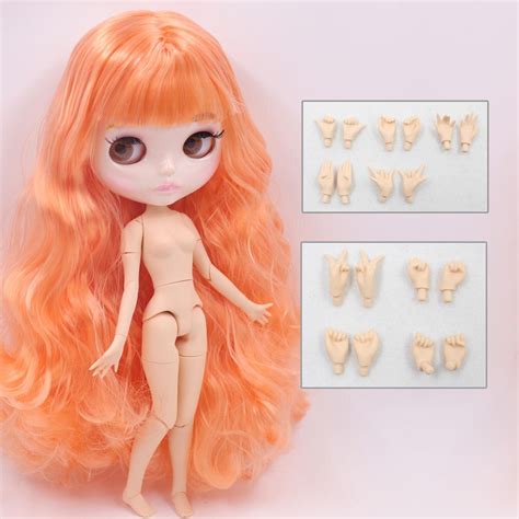 Neo Blythe Muñeca con pelo pelirrojo piel blanca cara brillante y