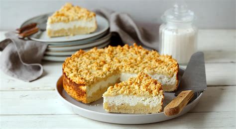 Песочный пирог с творогом и яблоками в духовке, пошаговый рецепт с фото ...