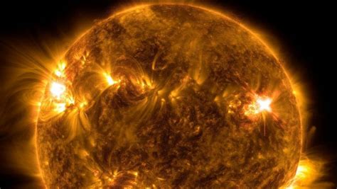 NASA A Publicat Imagini Cu Una Dintre Cele Mai Intense Explozii Solare