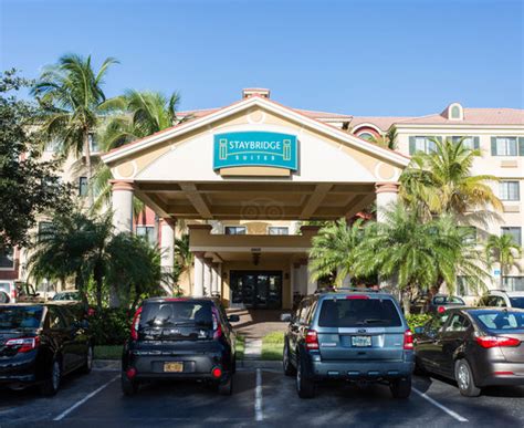 Staybridge Suites Naples-Gulf Coast (Naples, FL): What to Know BEFORE ...