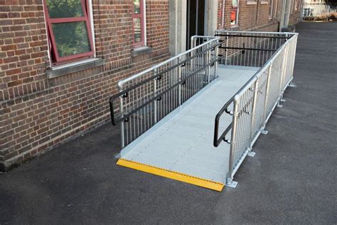 ADA Access Ramps - Modular Railing Systems