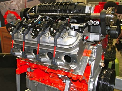 Sema 2013 Blueprint Engines Offers Supercharged 427 Ls Crate Motor Enginelabs