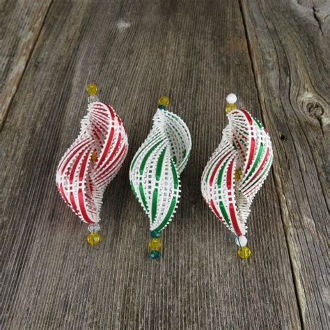 Vintage Shell Christmas Ornament Plastic Canvas Twisted 3d Etsy