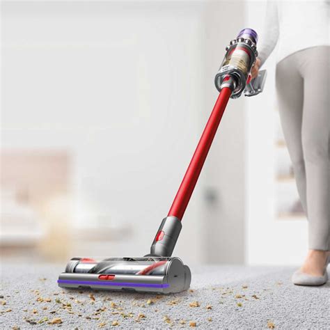 Dyson V11 Absolute Extra Cordless Vacuum Cleaner - Gerald Giles