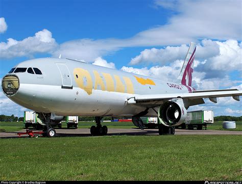 A7 AFB Qatar Airways Cargo Airbus A300B4 622R F Photo By Bradley