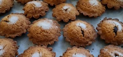 COLDIRETTI PUGLIA SFILATA DI PASQUA CON DOLCI REGIONALI FAI DA TE