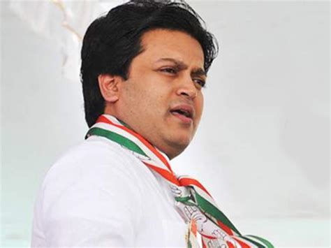 Congress Leader Amit Deshmukh Satisfies Devendra Fadnavis