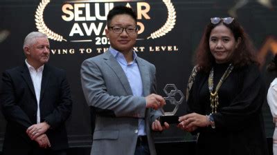 Zte Sabet Empat Penghargaan Bergengsi Di Ajang The Th Selular Awards