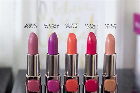 L'Oreal Paris Color Riche Moist Matte Lipstick Review and Swatches