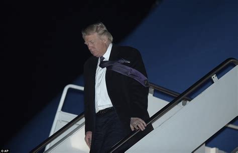 Trumps Land In Washington After Weekend Of Golf Diplomacy Daily Mail