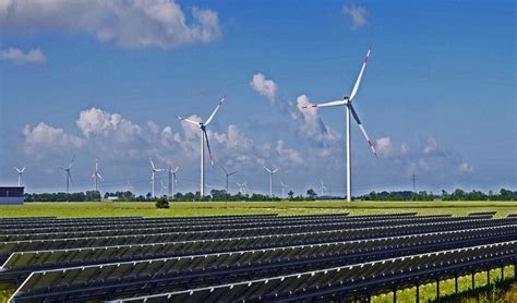 Iberdrola Finaliza La Construcción De La Primera Planta Híbrida Eólica Solar De España Avatar