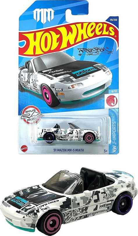 Amazon ホットウィール Hot Wheels ベーシックカー マツダ MX ミアータ 才 HHF ミニカーダイキャストカー ホビー