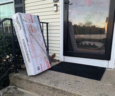 Hot Wheels Nintendo Mario Kart Rainbow Road Raceway Track Set Piece With Scale