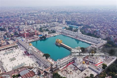 Golden Temple Amritsar Stock Photo - Download Image Now - Amritsar ...