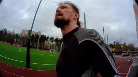 莫斯科半程马拉松赛前一周 Pornhub Gay