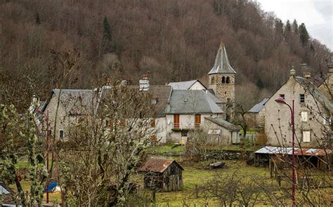 Saint Amandin En Hiver Cantal Auvergne Roland Grivel Flickr