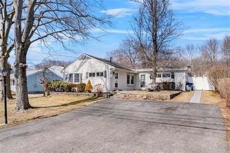 Yorktown Heights Ny Homes For Sale And Real Estate