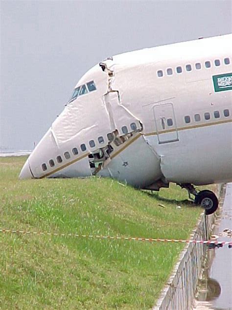 Ground accident of a Boeing 747-368 in Kuala Lumpur | Bureau of ...