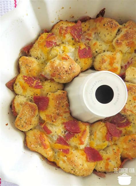 Pull Apart Pizza Bread Baked In A Bundt Pan Pull Apart Pizza Bread Bread Pull Apart Recipes