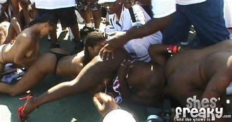 Homemade Porn Freaks ShesFreaky