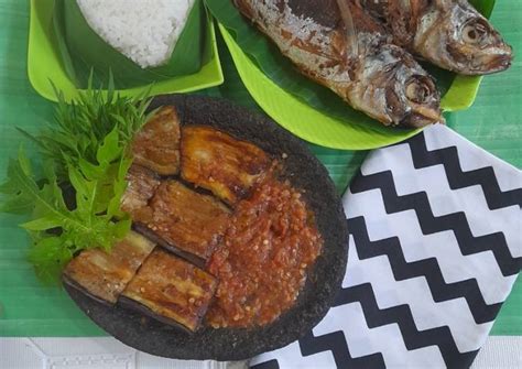 Resep Ikan Goreng Sambal Terong Oleh Dapur Shofia Rafa Cookpad