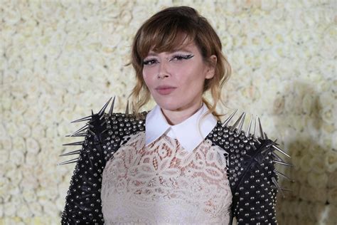 Natasha Lyonne Channels Philip Marlowe for ‘Poker Face’ Series – IndieWire